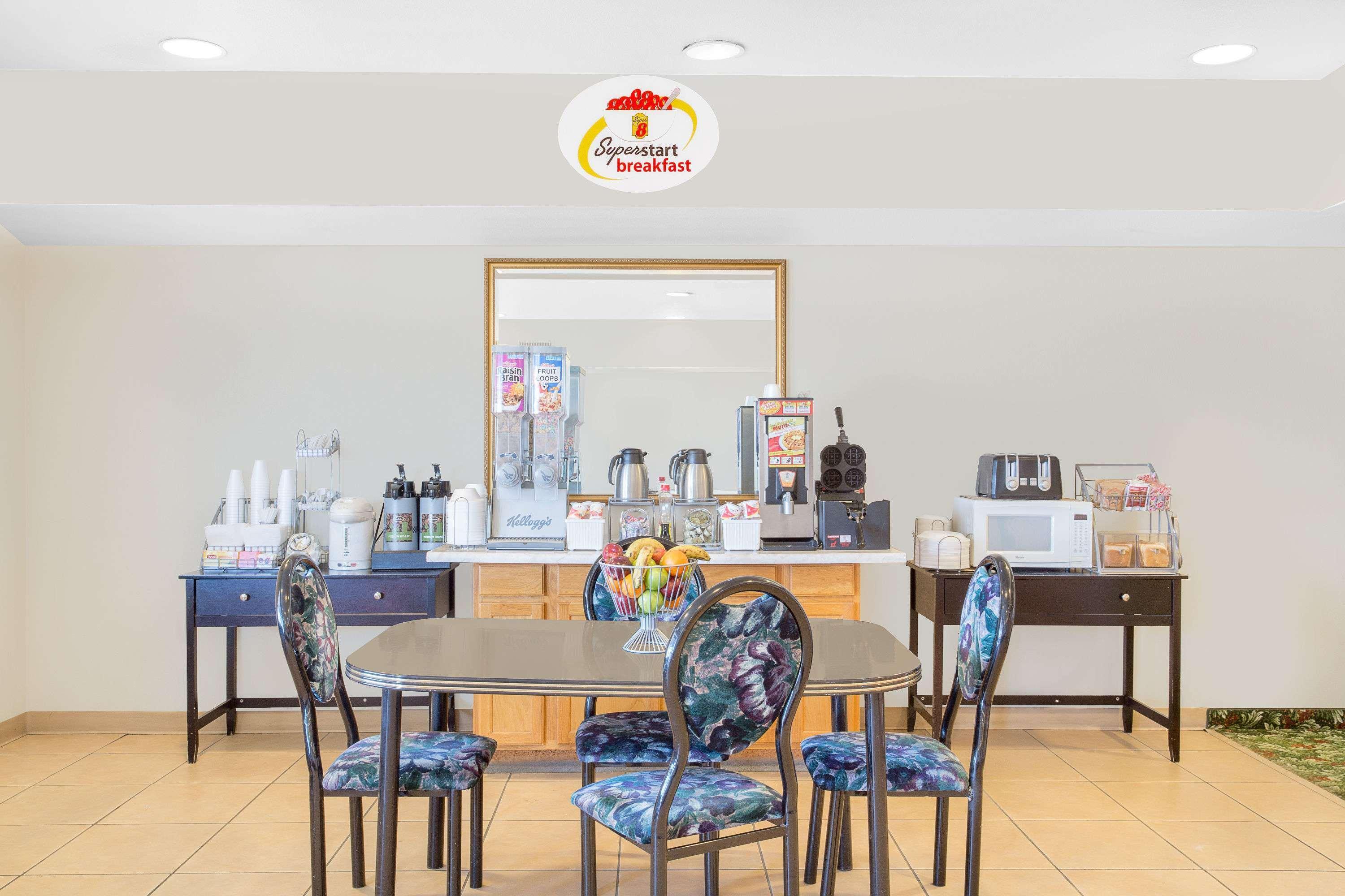 Super 8 By Wyndham Quartzsite Az Hotel Luaran gambar