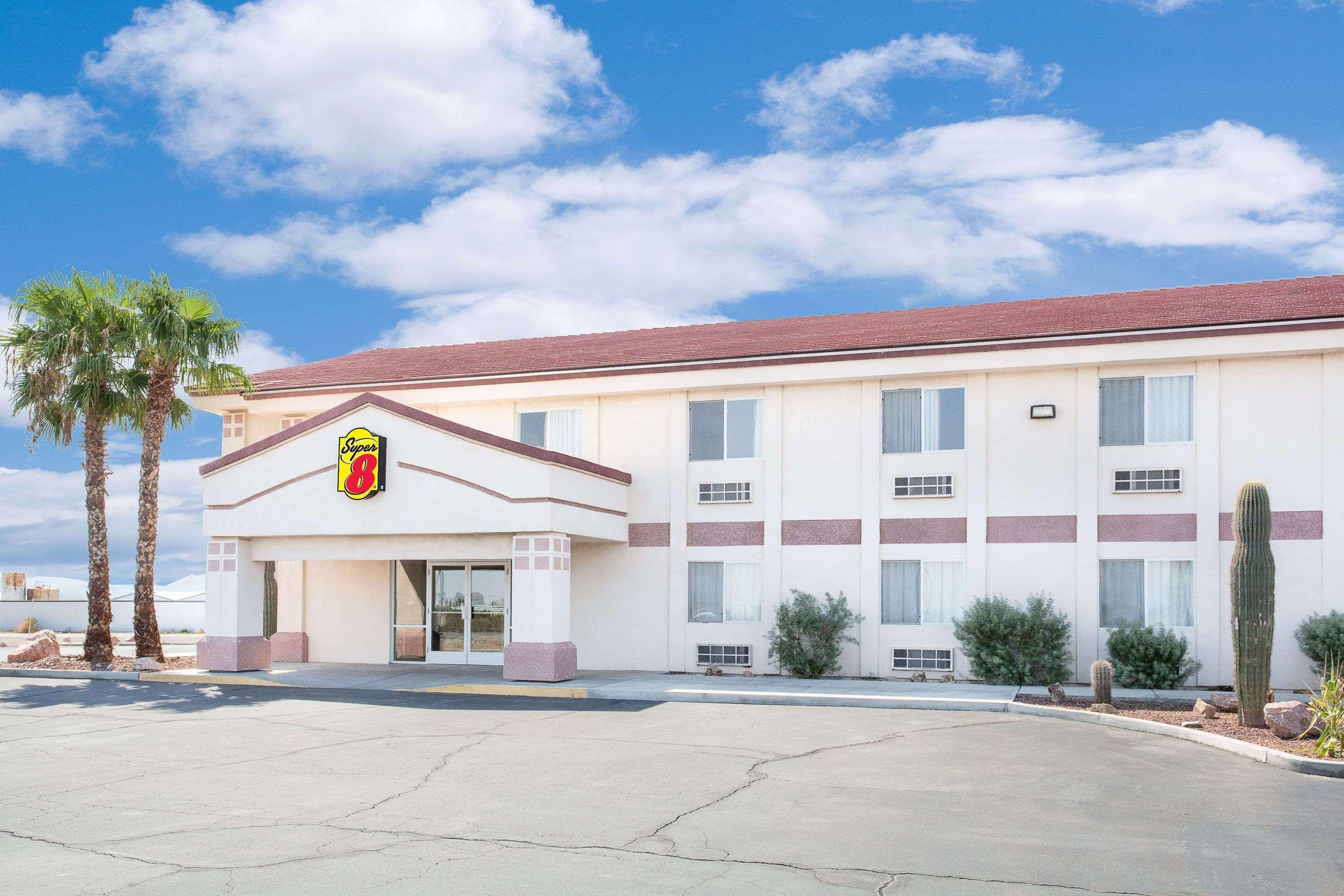 Super 8 By Wyndham Quartzsite Az Hotel Luaran gambar