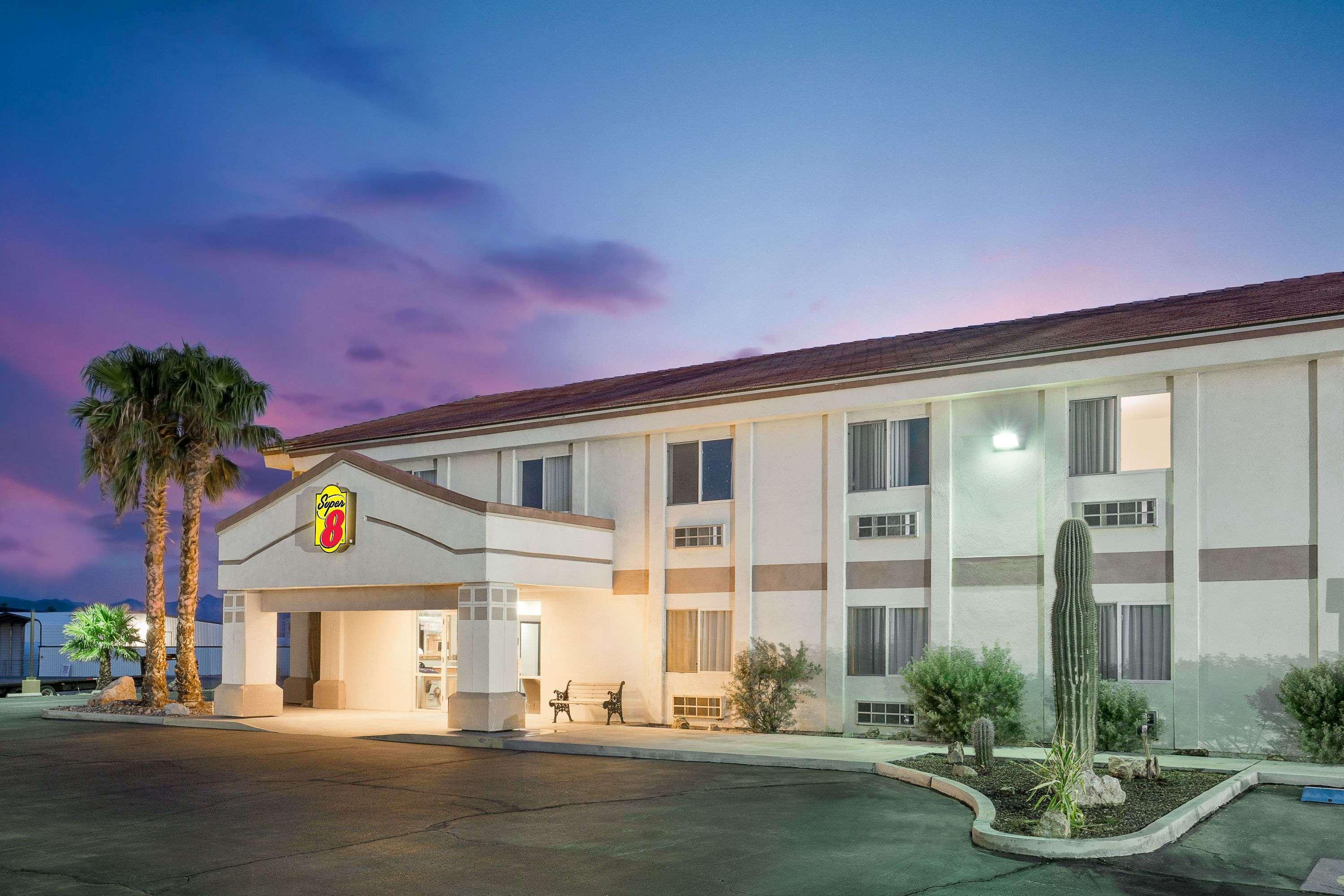 Super 8 By Wyndham Quartzsite Az Hotel Luaran gambar